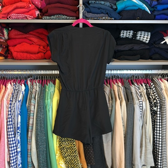 Babaton black v neck elastic waistband romper size S - Picture 3 of 3